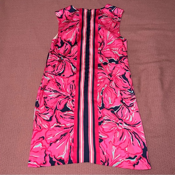 Lilly Pulitzer Iona Bright Navy Flirty Engineered Flowy Shift Dress size M - Picture 8 of 8